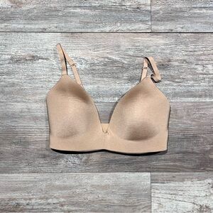SKIMS wireless Tan Bra